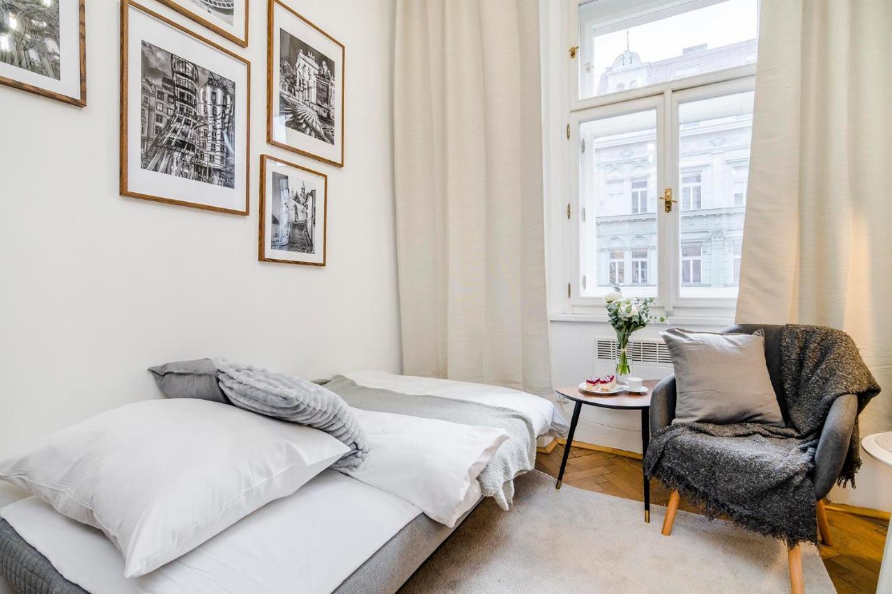 Charming By Michal&friends Apartament Praga